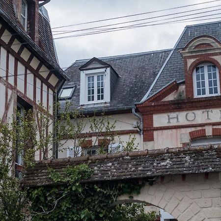 Cabourg Cosy Chic Cabourg Hyper-Centre 4 Pers, 2 Bedrooms , 2 Sdb, Terrasse, Wifi Exterior photo